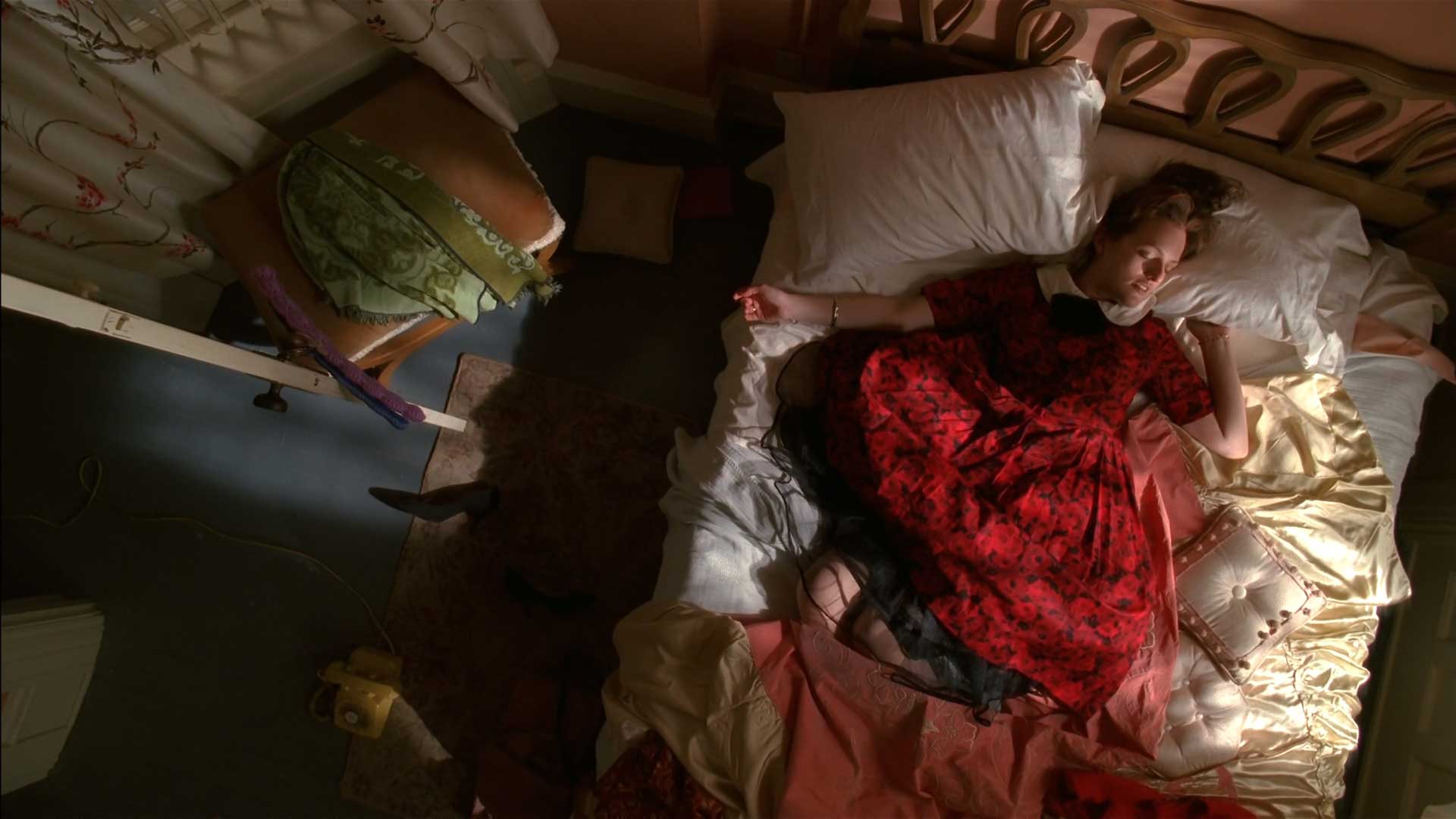 نقد سریال مد من mad men ق2ف2 (1) پگی السون در مد من